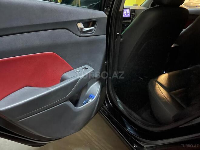 Hyundai Accent 2021, 80,000 km - 1.6 l - Bakı