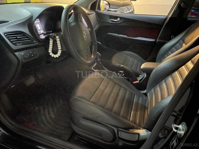Hyundai Accent 2021, 80,000 km - 1.6 l - Bakı