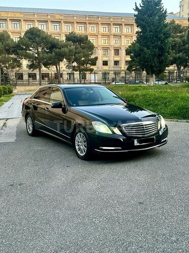 Mercedes E 220 d 2011, 221,547 km - 2.1 l - Bakı