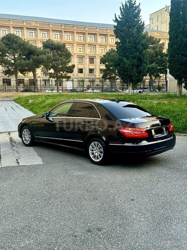 Mercedes E 220 d 2011, 221,547 km - 2.1 l - Bakı