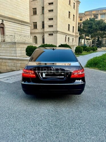 Mercedes E 220 d 2011, 221,547 km - 2.1 l - Bakı