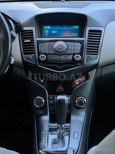 Chevrolet Cruze 2015, 296,548 km - 1.4 л - Bakı