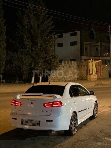 Mitsubishi Lancer 2010, 227,946 km - 2.0 l - Bakı