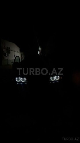 BMW 525 2001, 197,000 km - 2.5 l - Bakı