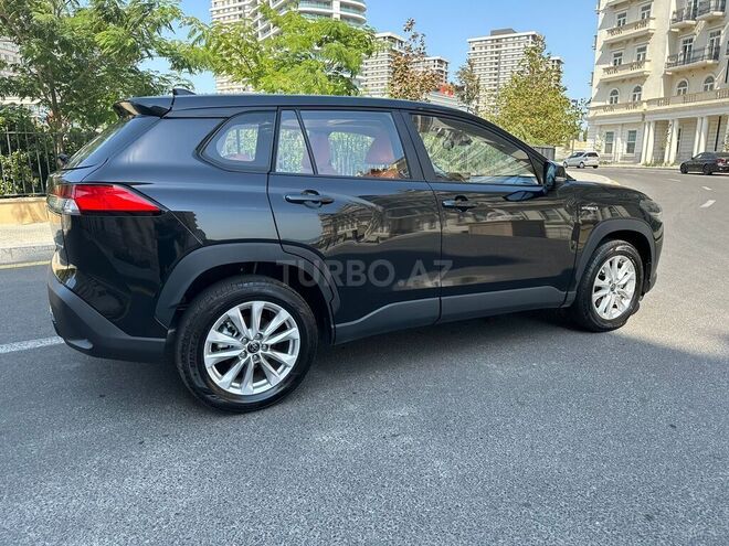 Toyota Corolla Cross 2024, 11,000 km - 2.0 l - Bakı