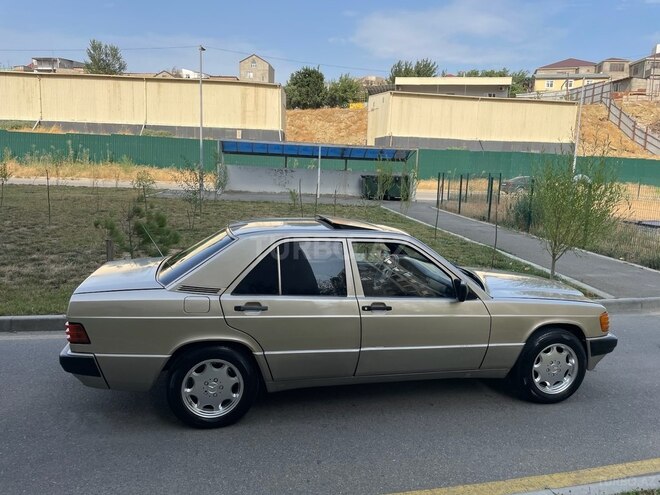 Mercedes 190 1991, 372,926 km - 2.0 l - Bakı