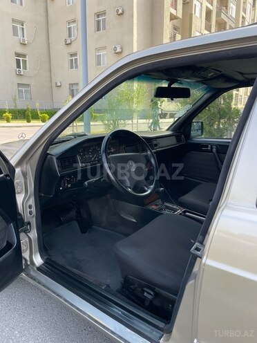 Mercedes 190 1991, 372,926 km - 2.0 l - Bakı