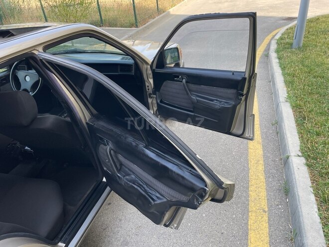Mercedes 190 1991, 372,926 km - 2.0 l - Bakı