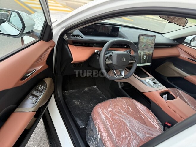 Changan Qiyuan A05 2025, 0 km - 1.5 l - Bakı