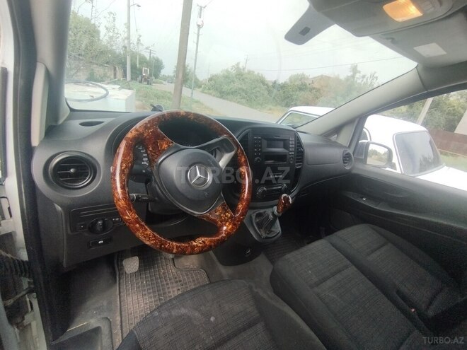 Mercedes Vito 116 2017, 250,121 km - 2.0 l - Sabirabad