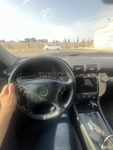 Mercedes C 220 d 2001, 325,063 km - 2.2 l - Bakı