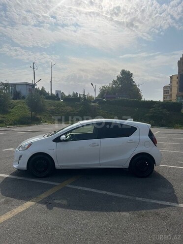 Toyota Aqua 2016, 385,295 km - 1.5 l - Bakı