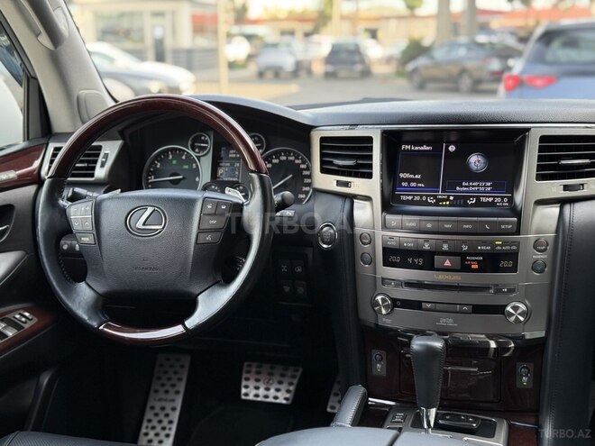Lexus LX 570-8