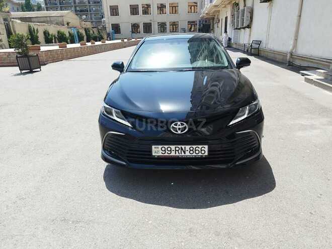 Toyota Camry-1