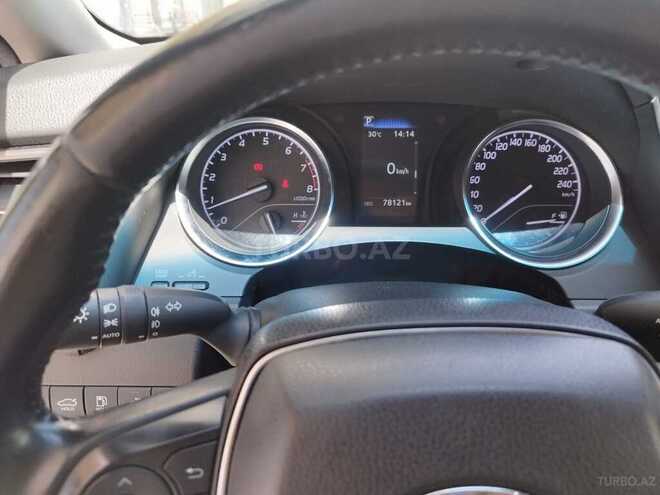 Toyota Camry-4