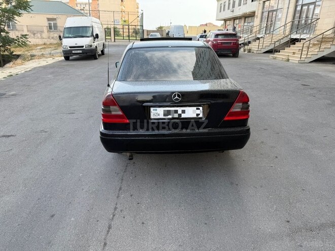 Mercedes C 180-3
