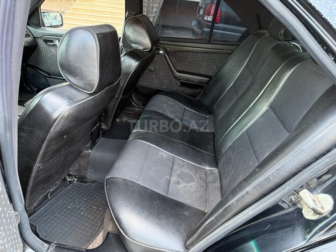 Mercedes C 180-9