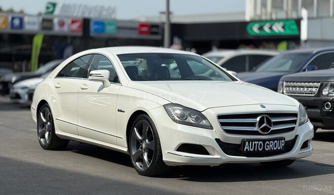 Mercedes CLS 350-3