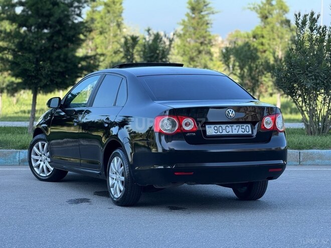 Volkswagen Jetta 2008, 260,000 km - 1.6 л - Bakı