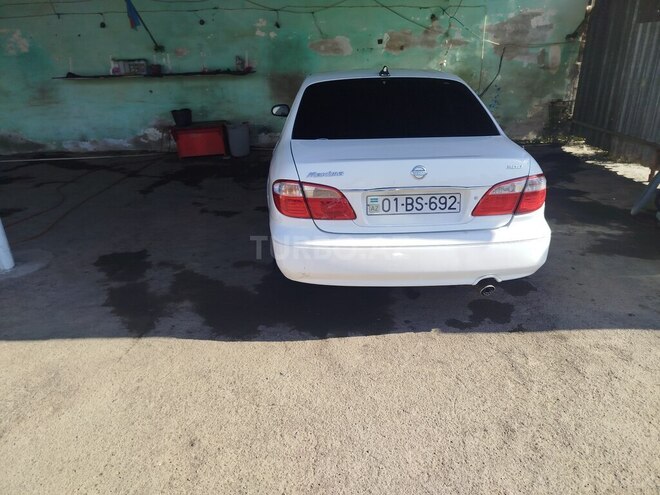 Nissan Maxima-7