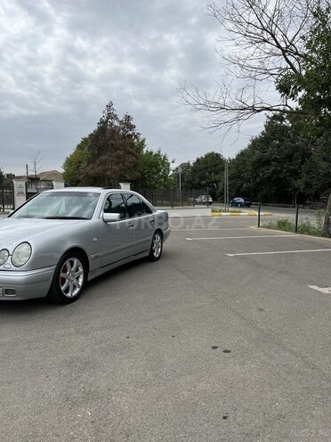 Mercedes E 230 1997, 254,666 km - 2.3 l - Masallı
