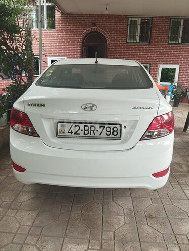 Hyundai Accent 2013, 180,000 km - 1.4 l - Bakı