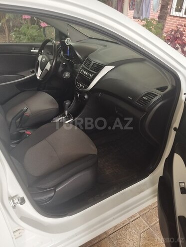 Hyundai Accent 2013, 180,000 km - 1.4 l - Bakı