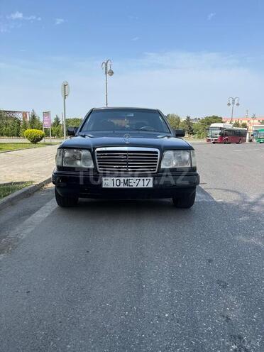 Mercedes E 200 d 1995, 341,850 km - 2.0 l - Bakı