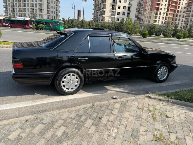 Mercedes E 200 d 1995, 341,850 km - 2.0 l - Bakı