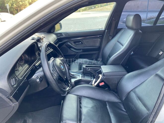 BMW 525 2003, 370,000 km - 2.5 l - Bakı