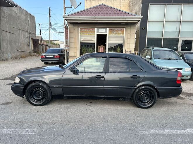 Mercedes C 180-5