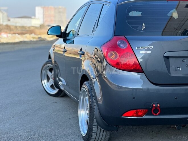 Kia Ceed 2009, 270,000 km - 1.4 л - Bakı