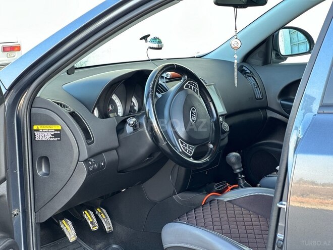 Kia Ceed 2009, 270,000 km - 1.4 л - Bakı