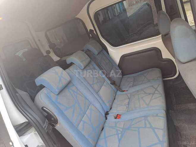 Ford Tourneo Connect 2010, 383,800 km - 1.8 l - Bakı