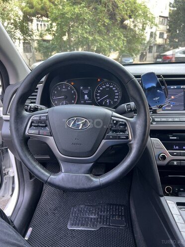 Hyundai Elantra 2016, 101,000 km - 1.6 l - Bakı
