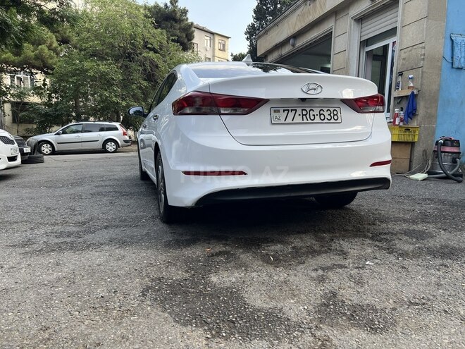 Hyundai Elantra 2016, 101,000 km - 1.6 l - Bakı