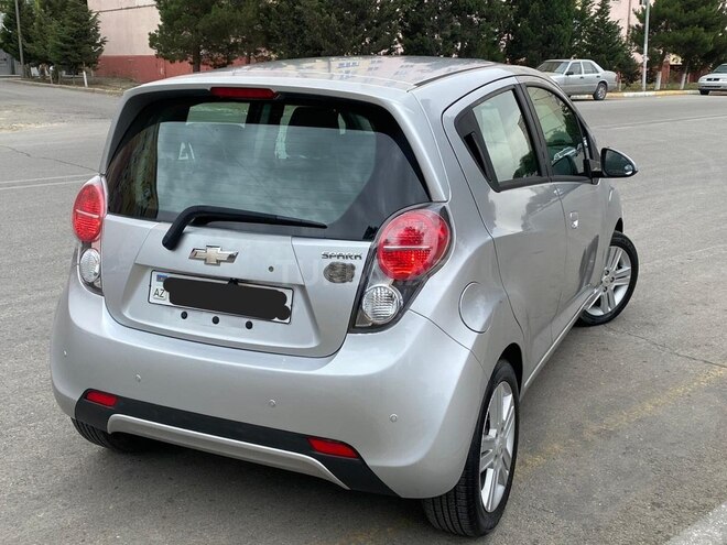 Chevrolet Spark-4