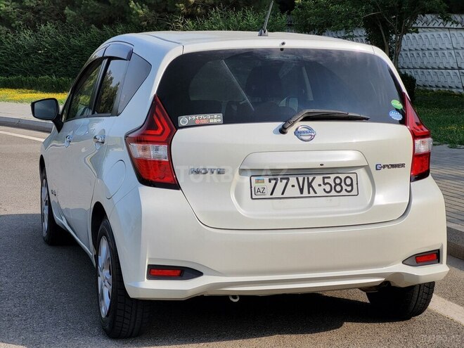 Nissan Note-9