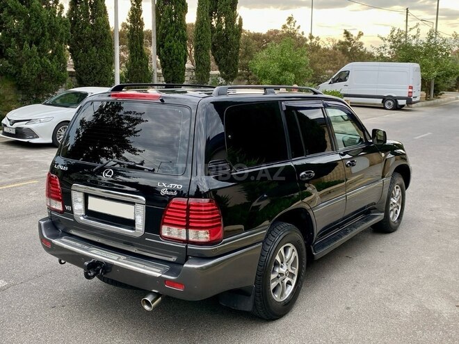 Lexus LX 470-4