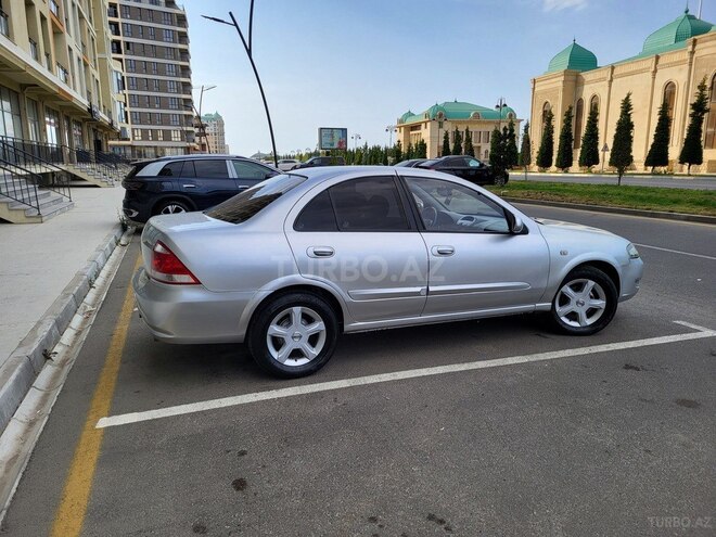 Nissan Sunny-5