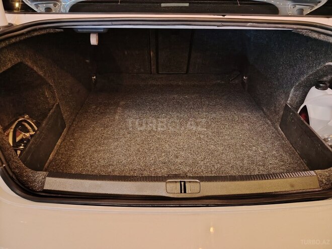 Volkswagen Passat 2008, 320,000 km - 2.0 l - Şirvan