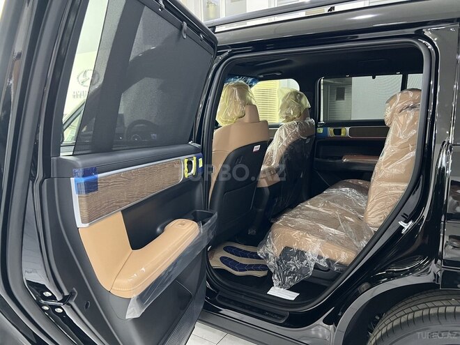 Hyundai Santa Fe-12