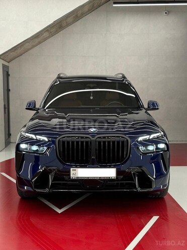 BMW X7-1