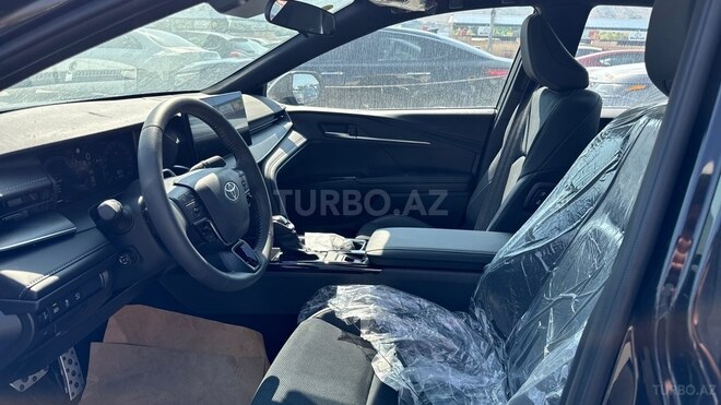 Toyota Camry-6