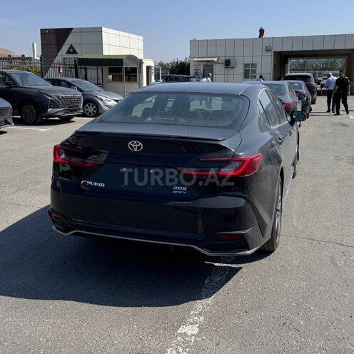 Toyota Camry-4