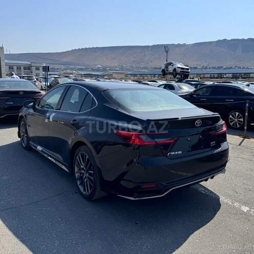 Toyota Camry-3
