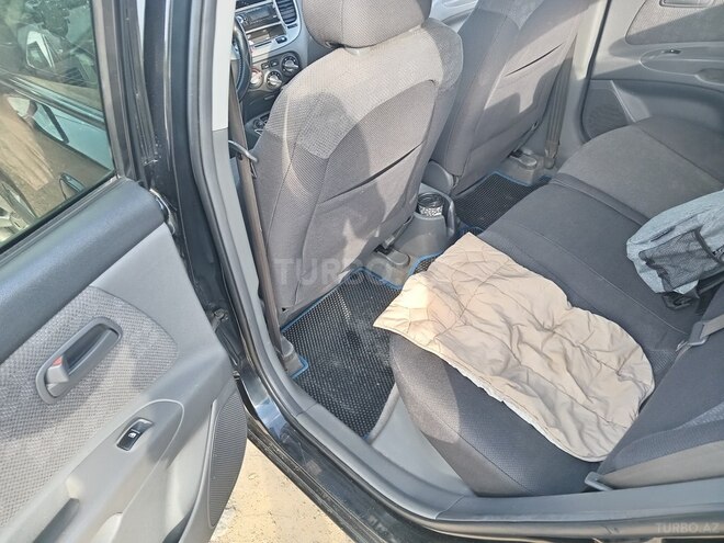 Kia Rio 2006, 262,000 km - 1.4 l - Gədəbəy