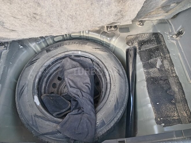 Kia Rio 2006, 262,000 km - 1.4 l - Gədəbəy