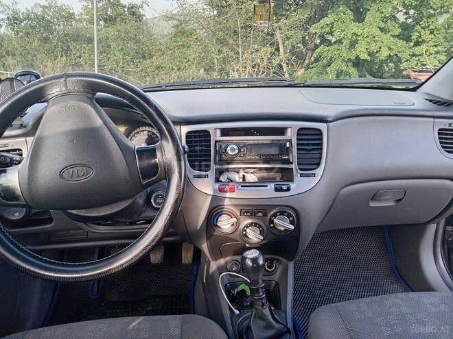Kia Rio 2006, 262,000 km - 1.4 l - Gədəbəy