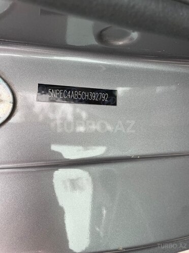 Hyundai Sonata-9